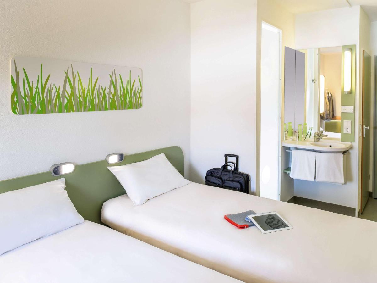 Ibis Budget Lleida Bagian luar foto