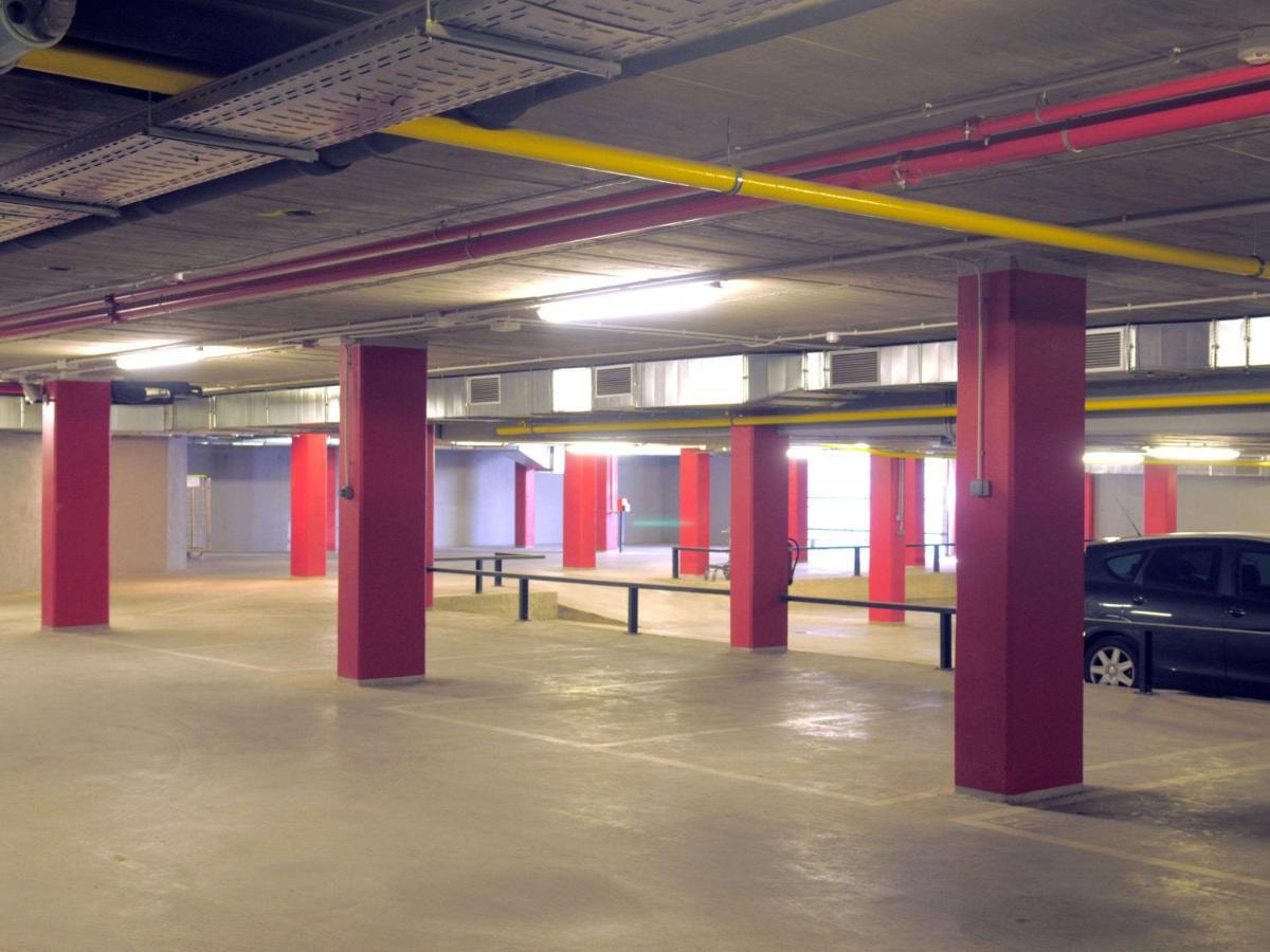 Ibis Budget Lleida Bagian luar foto